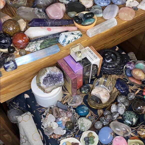 Random Crystal Pull - Small Tower - Picture 5 of 5